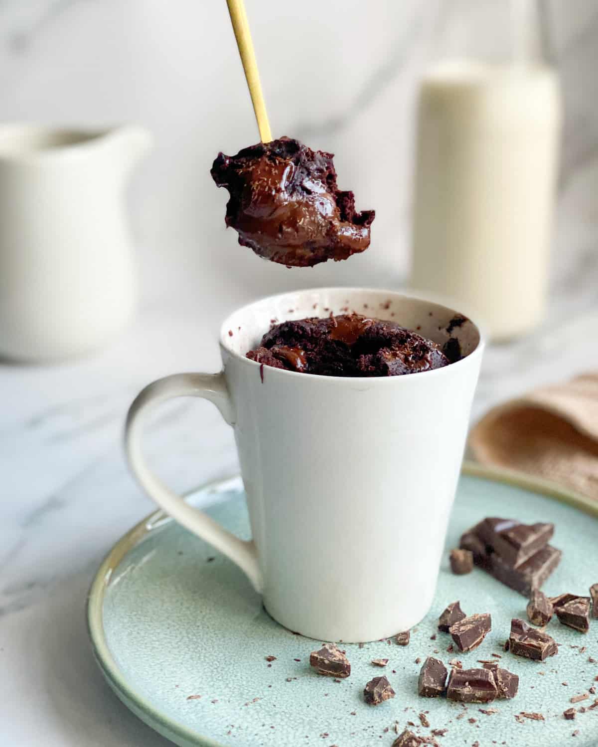 Easy 99-Calorie Chocolate Mug Cake: Quick Cravings Solution